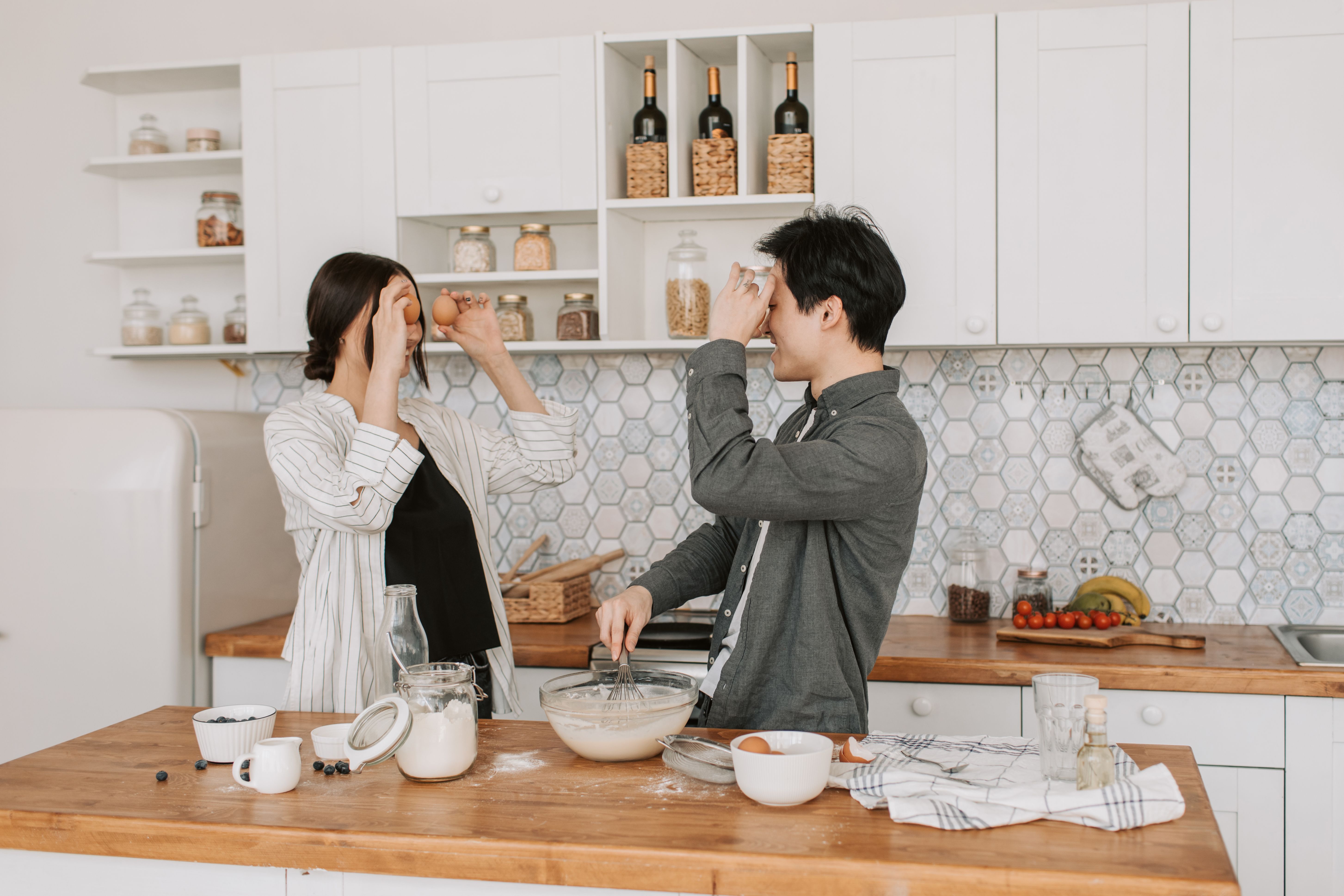 Cozinha integrada ou fechada: qual funciona melhor para o seu estilo de vida?